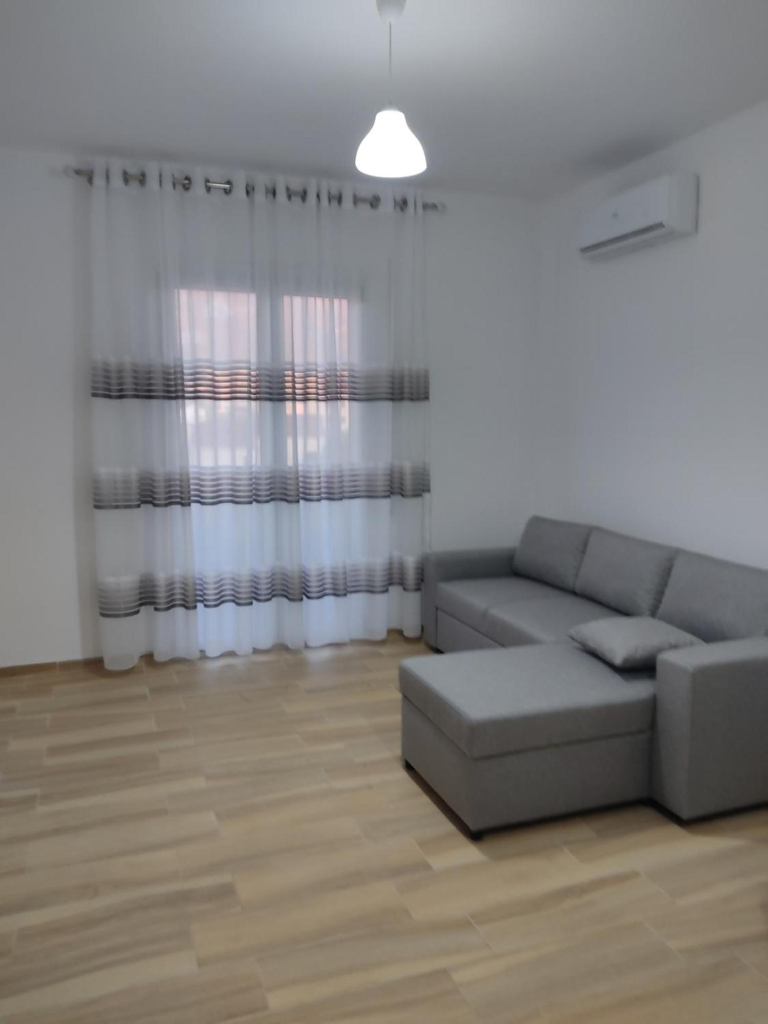 Atrium Residency Daire Tiran Dış mekan fotoğraf