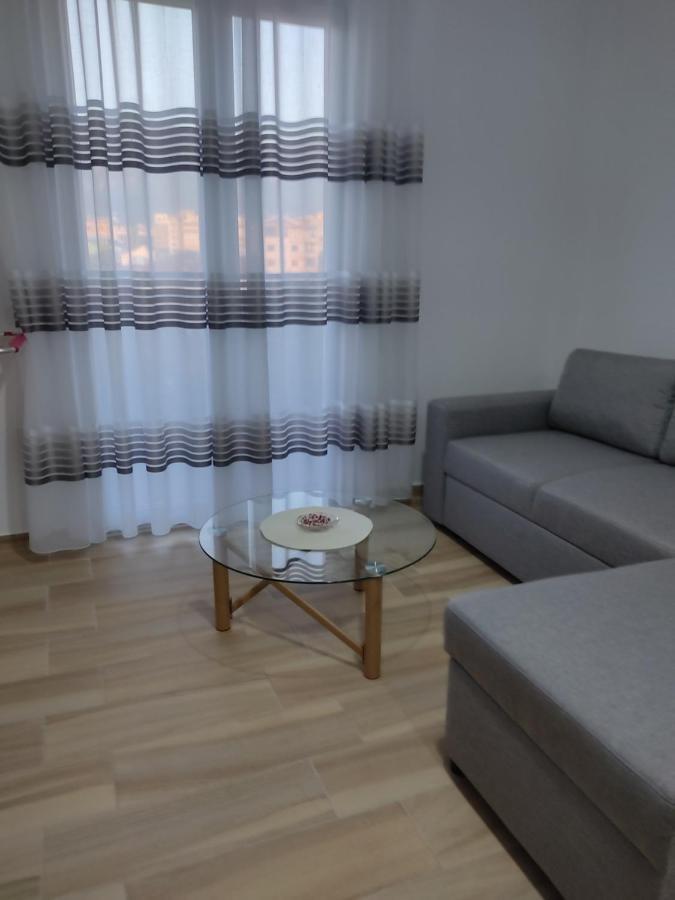 Atrium Residency Daire Tiran Dış mekan fotoğraf