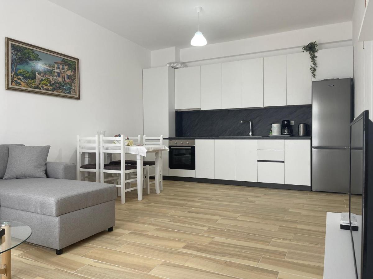 Atrium Residency Daire Tiran Dış mekan fotoğraf